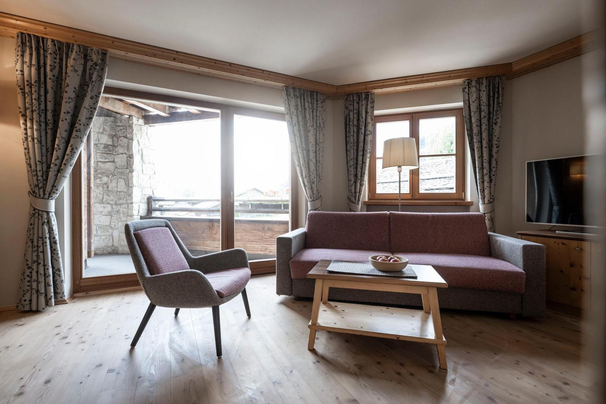 Post Alpina - Family Mountain Chalets San Candido Cameră foto