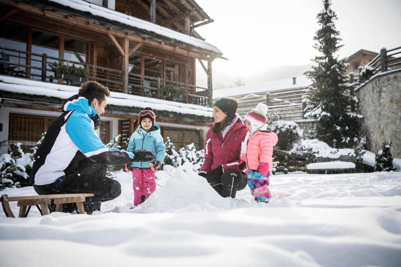 Post Alpina - Family Mountain Chalets San Candido Exterior foto